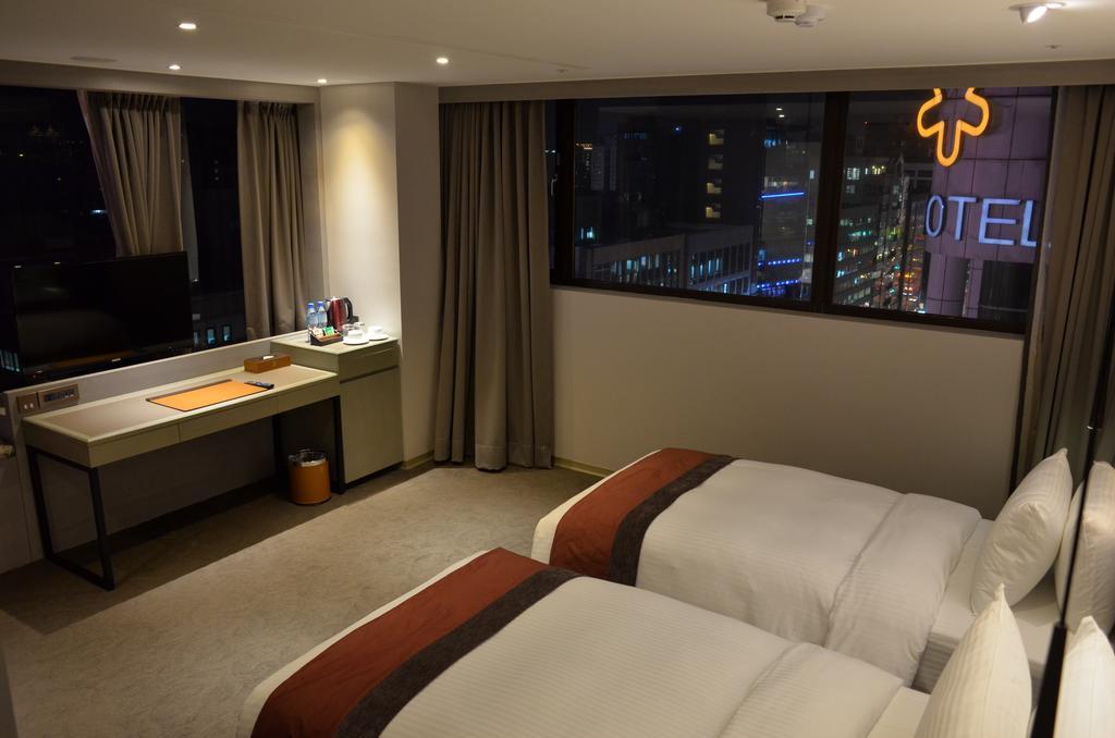 Green World Grand Nanjing Taipeh Exterior foto